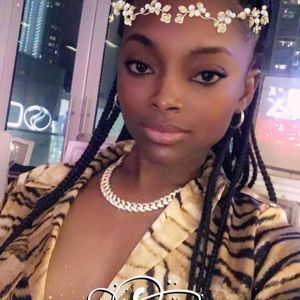 Meet your Posher, Kee-kee